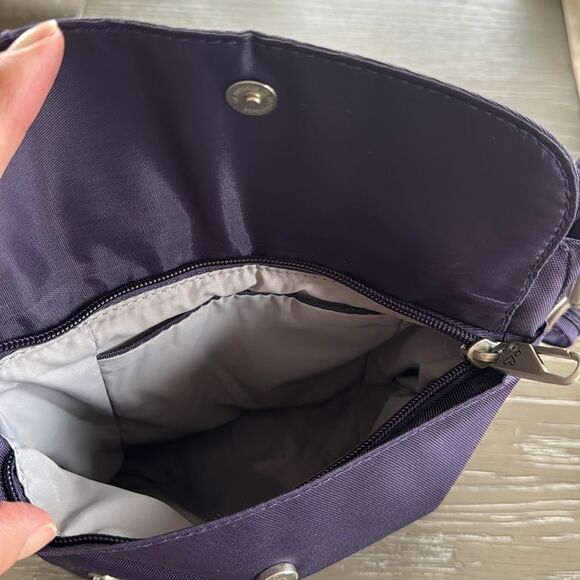 Travelon Anti-Theft Purple Nylon Classic Mini Crossbody Shoulder Travel Bag EUC - Picture 12 of 12